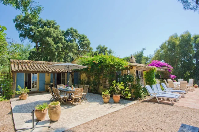 A Luxurious French Riviera Villa