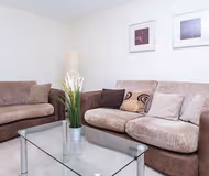 2 Bed Modern Apartment