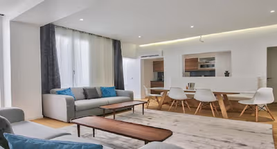 Marais treasure - A stunning sublime family home for 15