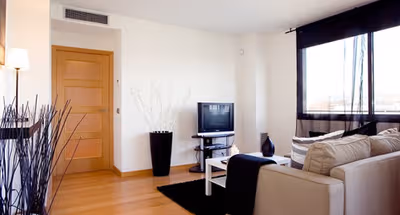 Classic Style Pool Serviced Apartment