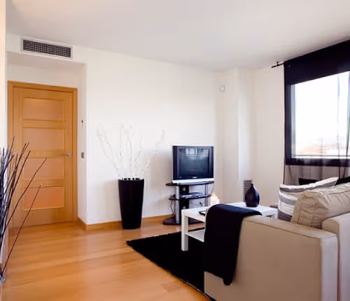 Classic Style Pool Serviced Apartment