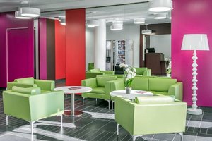 Reuilly Serviced Apartment