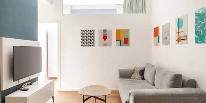 Rothschild Street Serviced Apartment