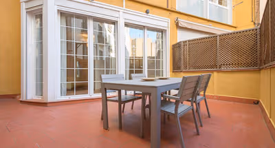 Carrer de Déu service apartment