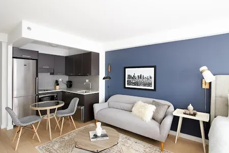East 39th Street Serviced Apartment