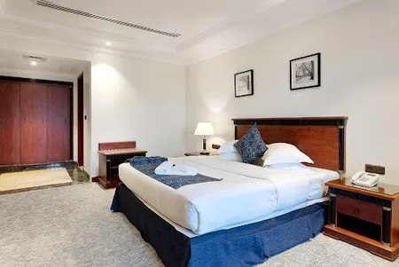 King Abdul Aziz Rd Serviced Apartment