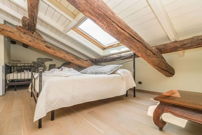 LAKE COMO HISTORIC LUXURY VILLA- 1200M2 OF PURE SPLEDOUR