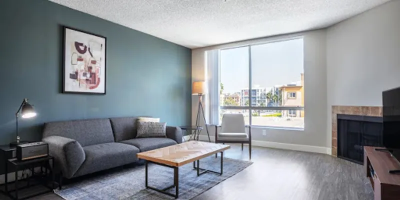 North Wilton Place Apartment