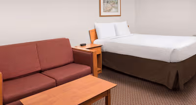 Austin South Central I-35 Apartment