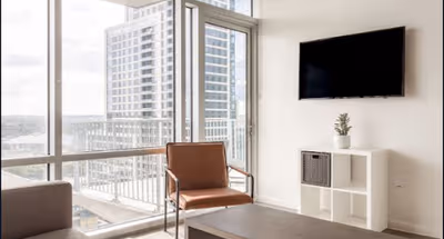 West 3rd Street Serviced Apartment