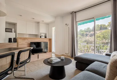 Poble Serviced Apartments