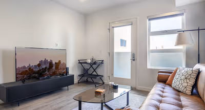 Washington Blvd #429