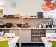 Impeccable kitchen in Paris Maisons-Alfort