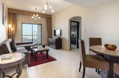Mall of Emirates Street Serviced Apartments
