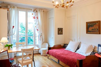 120SQM PARISIAN CHARM ON BOULEVARD RASPAIL