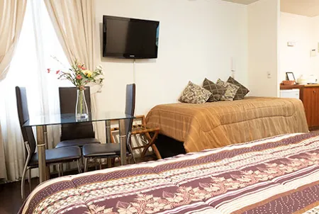 Huerfanos Apt