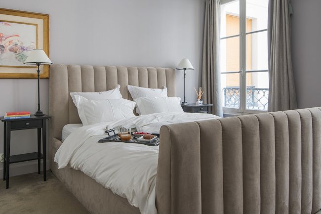 150M2 DESIGNER FLAT ON RUE DU FAUBOURG HONORE