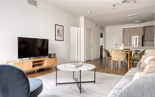 Playa Vista Dr Serviced Apartment