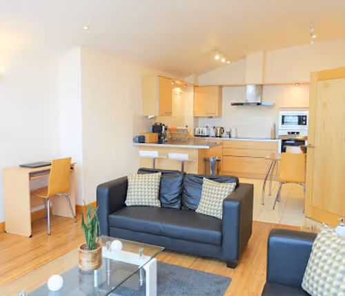 Hampton Court One Beds