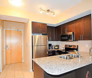 Maple Leaf Square 55