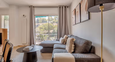 Poble Serviced Apartments