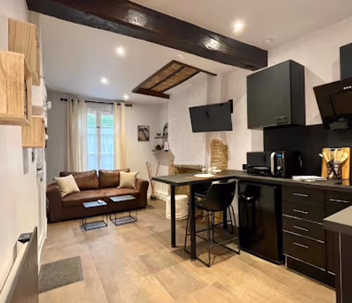 Rue de la Corroierie Serviced Apartment