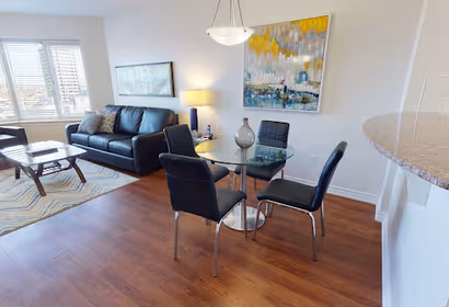 Laurier Ave East Apartments