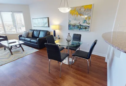 Laurier Ave East Apartments