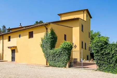 13TH CENTURY TUSCAN VILLA WITHH GRAND HALLWAYS, ITALIAN HISTORY