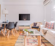 Castello Serviced Apartment