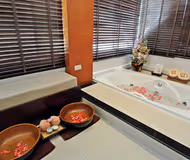 Simplistic living area in Somerset Park Suanplu Bangkok