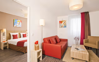 Nanterre La Defense Serviced Apartment, Champs Elysees
