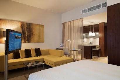 Centro Capital Centre Serviced Apartment, Al Bateen