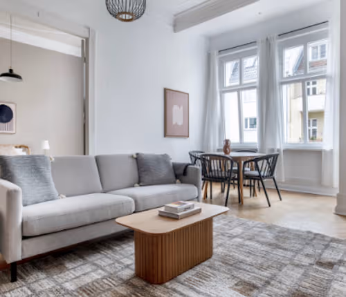 Treuchtlinger Straße Service Apartment