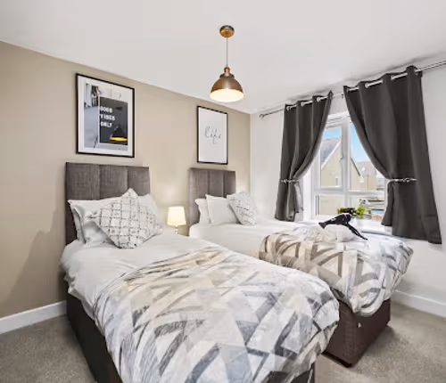 Middleton House with Free Parking, Fast-Wifi, SmartTV and Garden