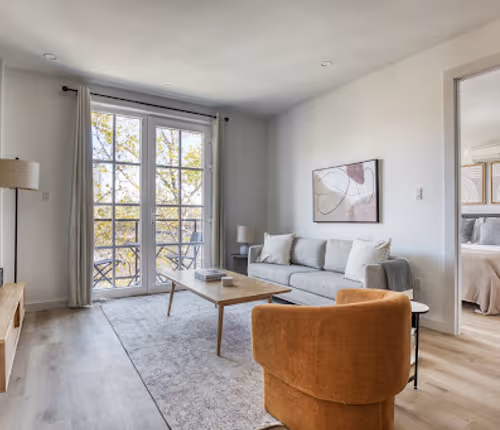 Gold Street Apartment