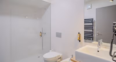 Bathroom at Corporate Housing Campanhã 08