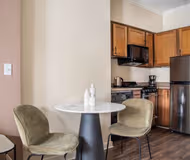 Western Ave Serviced Apartments
