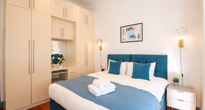 Kensington-Lexham Gardens.