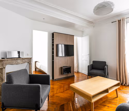 Ternes Serviced Apartment