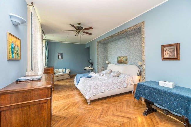 LAKE COMO HISTORIC LUXURY VILLA- 1200M2 OF PURE SPLEDOUR