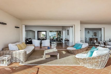 STUNNING VILLA IN GRIMAUD PANORAMIC SEAVIEWS