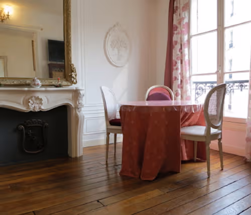 RUE LE SUEUR SERVICED APARTMENT