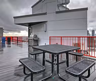 E Madison Street Apartment