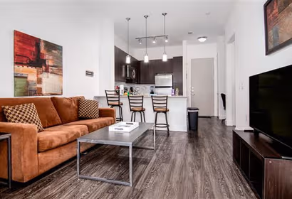 Live Oak St. Apartment