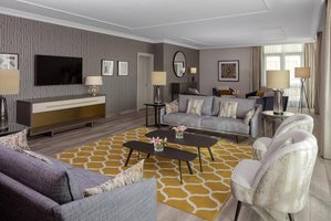 Hussain Ibn Ali Street Serviced Apartment