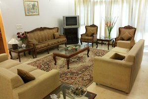 Noida Sector 44  Accommodation