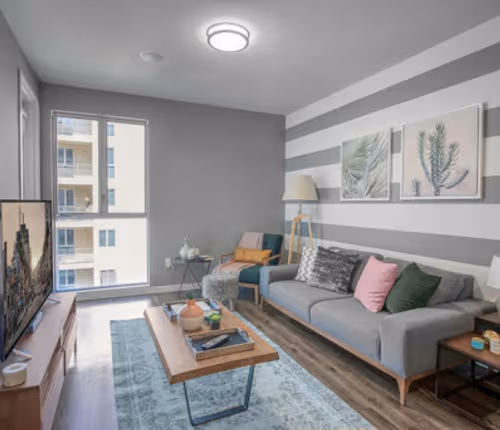 S New Hampshire Avenue #525