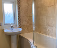 Family bathroom at House in Risinghurst