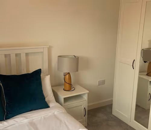 Royal Crescent Apartments